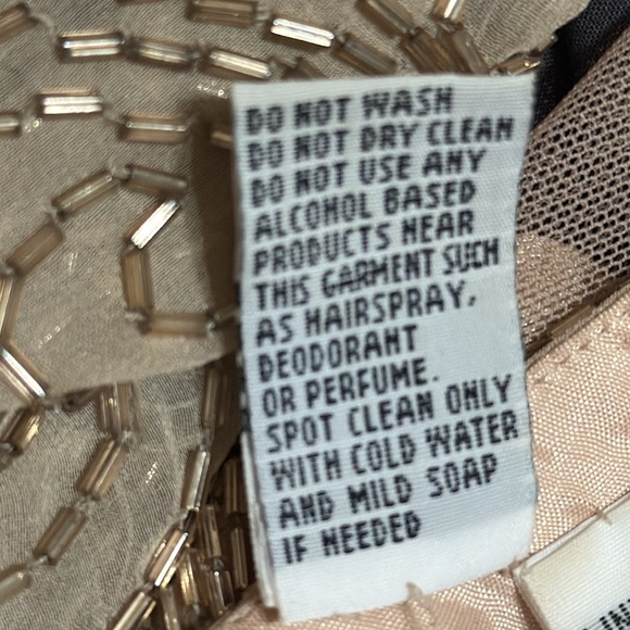 VINTAGE Peak Evenings 100% Silk Hand Beaded Gown Dress size 6 4 Champagne - Picture 13 of 16